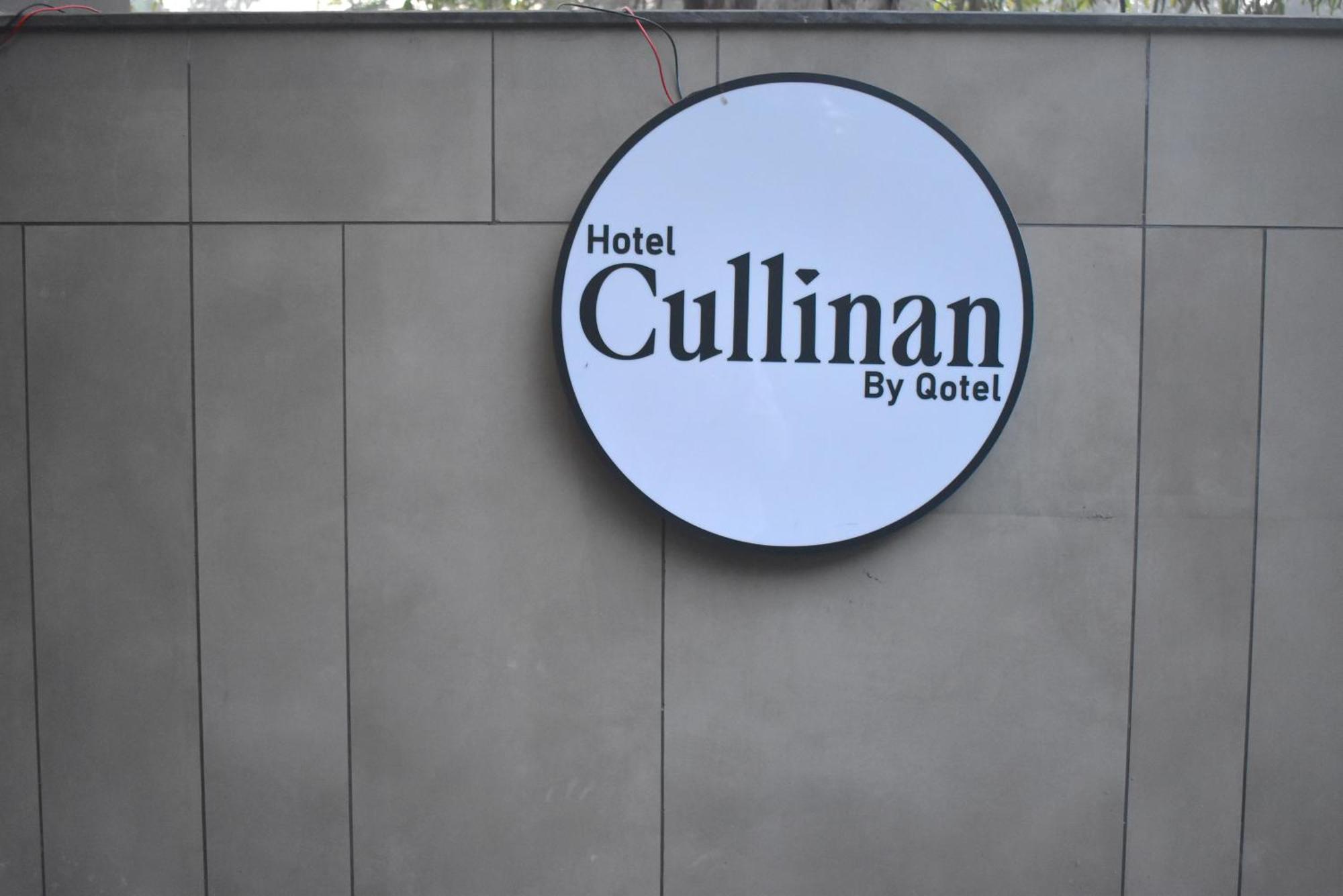 Hotel Cullinan By Qotel Janakpuri Delhi  Bagian luar foto