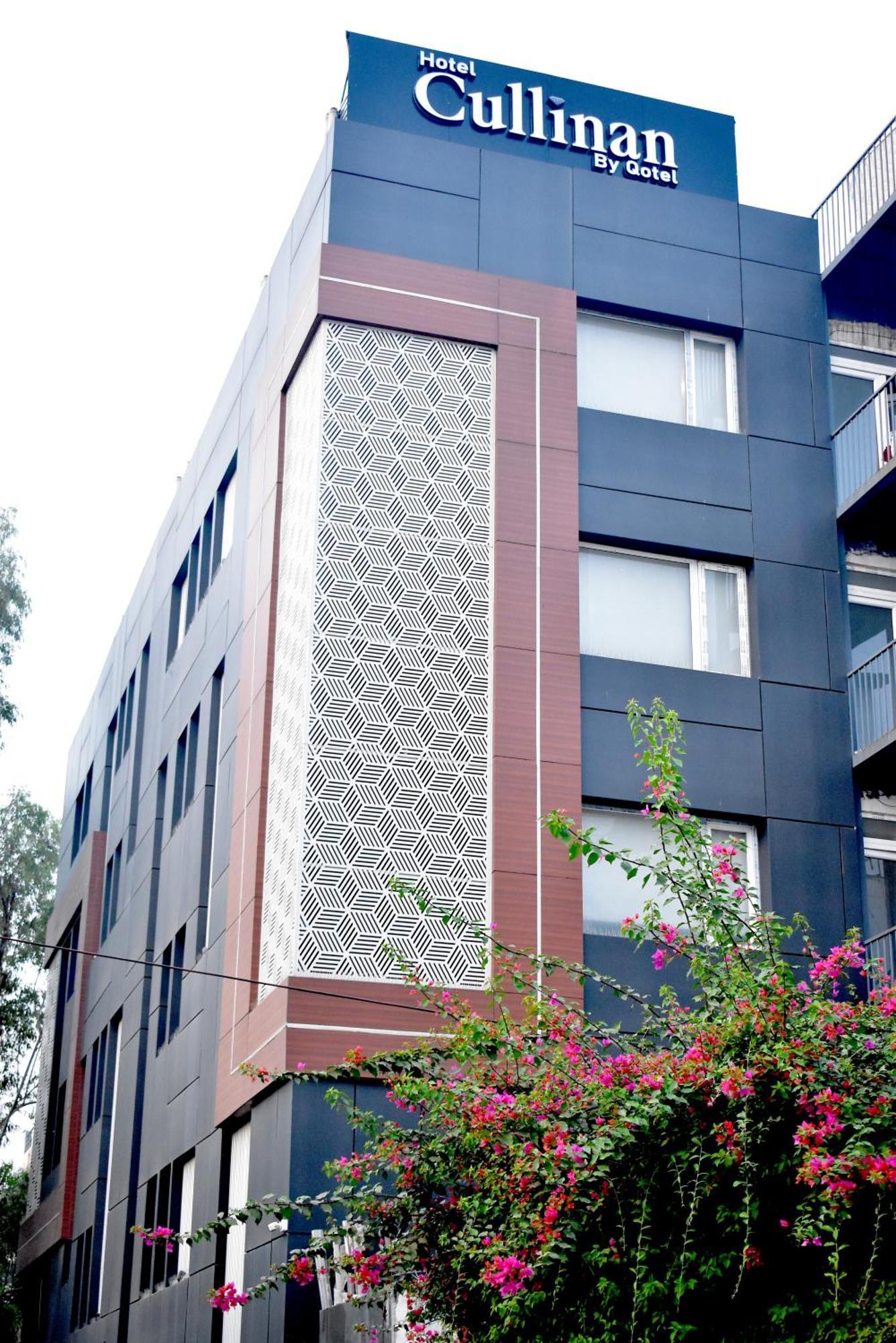 Hotel Cullinan By Qotel Janakpuri Delhi  Bagian luar foto